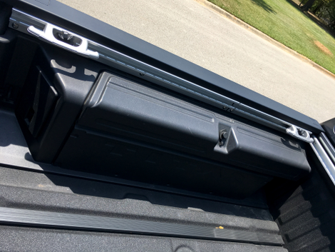 Tie-downs and a box that doesn’t scream “steal me.”